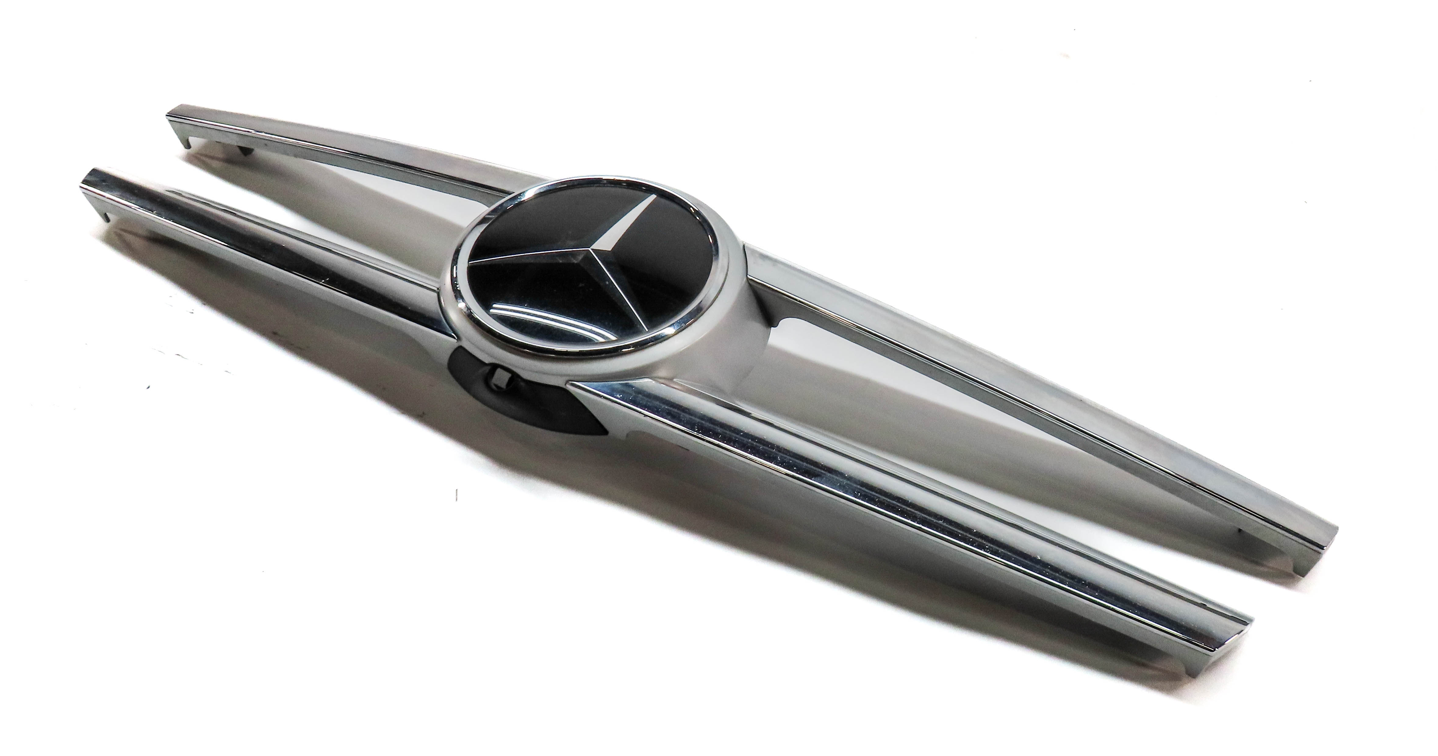 13-16 MERCEDES GL350 GL450 X166 FRONT CENTER PRIMARY EMBLEM GRILLE TRIM — exact item pictured